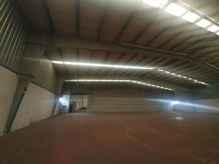 Nave industrial en alquiler en La Paz en Alcalá de Guadaira