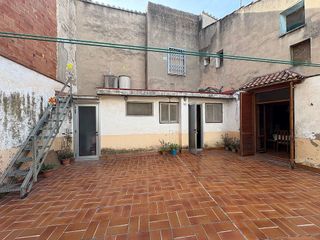 Casa adosada en venta en Centre Vila en Vilafranca del Penedès