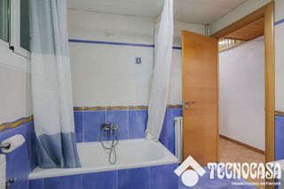 Piso en venta en Ca n'Aurell en Terrassa