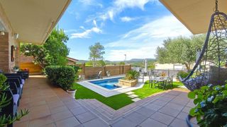 Chalet en venta en Sant Salvador de Guardiola