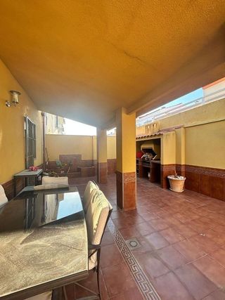 Casa adosada en venta en Zona Avda. Juan de Diego - Parque Municipal  en Bormujos