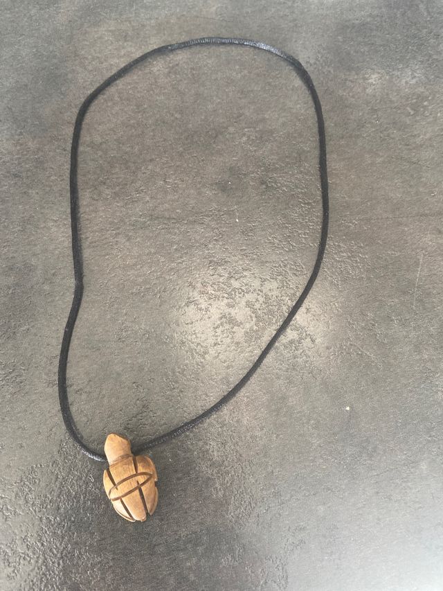 Colgante Tortuga Madera Tallada
anbuleto suerte 