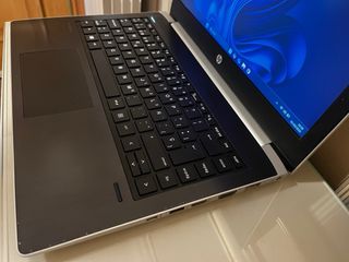 HP i5-8250 SSD 8GB RAM FullHD IMPOLUTO