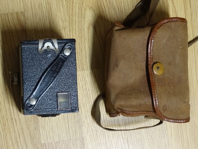 Cámara Kodak Six-20 Brownie Junior