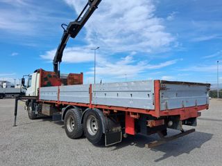 DAF CF75.360 6x2 Grúa HIAB 122