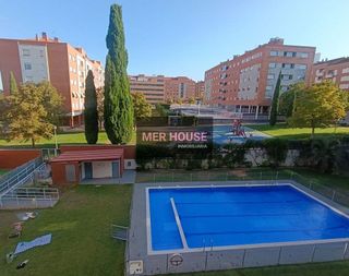 Piso en venta en Portillejo - Valdegastea en Logroño