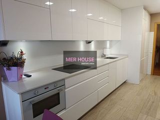 Piso en venta en Portillejo - Valdegastea en Logroño