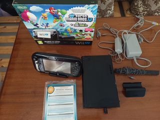 Nintendo Wii U Mario & Luigi Premium Pack
