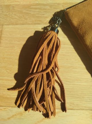 Bolso de cuero marrón