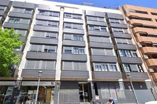 Piso en venta en La Petxina en Valencia