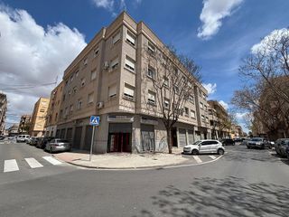 Piso en venta en Novelda