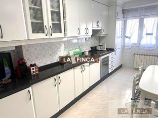 Piso en venta en Ciudad Naranco en Oviedo