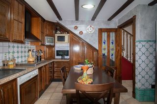 Casa adosada en venta en Torreperogil