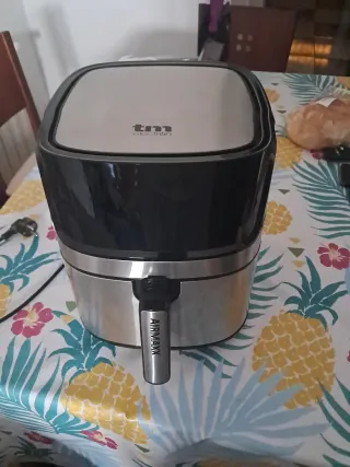 Freidora de Aire Airmaxx Negra y Plateada