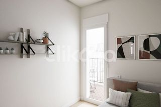Piso en venta en La Calzada en Sevilla