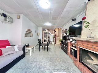 Casa adosada en venta en La Cogullada en Terrassa