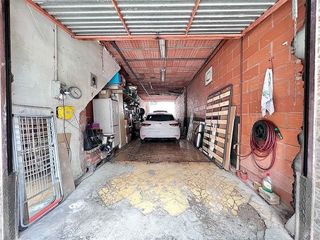 Casa adosada en venta en La Cogullada en Terrassa