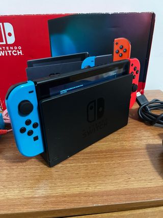 Nintendo Switch Azul y Rojo