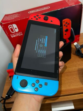 Nintendo Switch Azul y Rojo