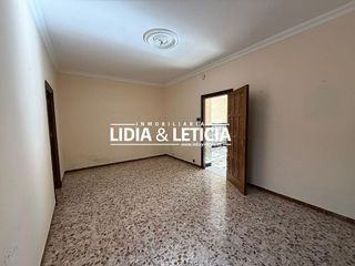 Chalet en venta en La Paz en Alcalá de Guadaira
