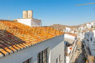 Casa adosada en venta en Cómpeta
