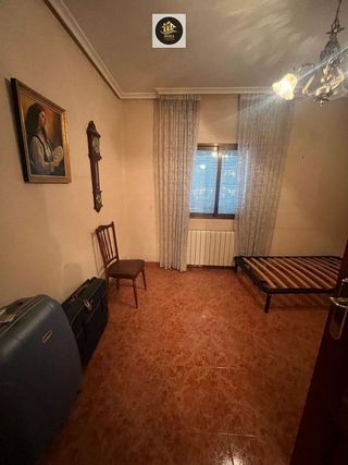 Chalet en venta en Peñamefecit - Avda Barcelona en Jaén