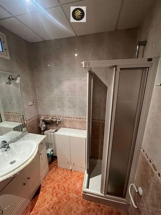 Chalet en venta en Peñamefecit - Avda Barcelona en Jaén