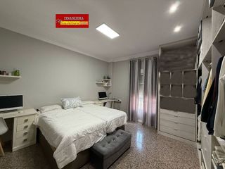 Casa en venta en La Paz en Alcalá de Guadaira