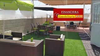 Casa en venta en La Paz en Alcalá de Guadaira