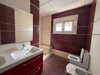 Chalet en venta en Las Salinas en Roquetas de Mar