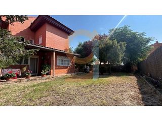 Casa pareada en venta en Cubas de la Sagra