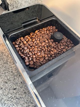 Cafetera Automática Incapto en grano + vaporizador