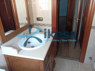 Chalet en venta en Baeza