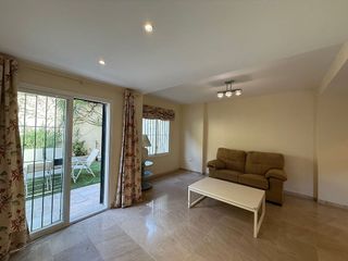 Casa pareada en venta en Zona Universitaria  en Bormujos