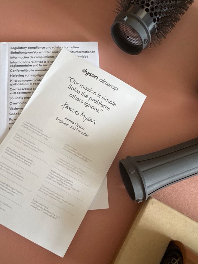 Dyson Airwrap Gold/Gray