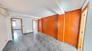 Piso en venta en Oliver en Zaragoza