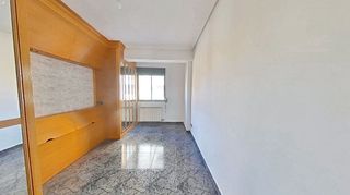 Piso en venta en Oliver en Zaragoza