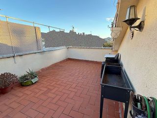 Piso en venta en Zona Mercat en Rubí