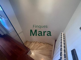 Chalet en venta en Camps Blancs en Sant Boi de Llobregat