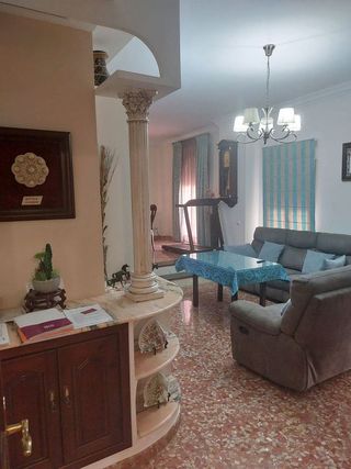 Casa adosada en venta en La Paz en Alcalá de Guadaira