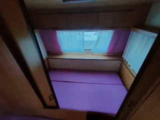 Caravana Bürstner Club 750kg + Avance