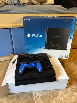 PS4 500GB Negra + Mando Azul 