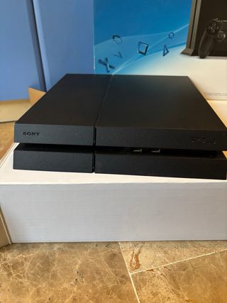PS4 500GB Negra + Mando Azul 