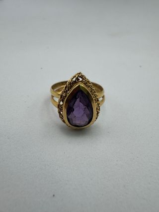 011-01-00378 ANILLO AMATISTA ORO 18K