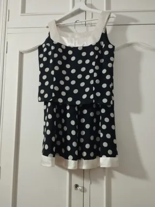 Conjunto de falda y top de lunares
