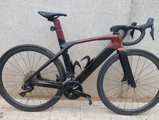 Trek Madone Aero 105 Di2 12v