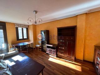 Piso en venta en Casco Antiguo en León