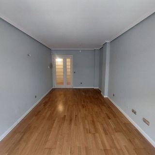 Piso en venta en La Chantría - La Lastra en León