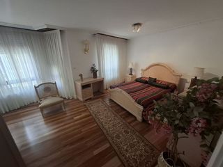 Piso en venta en Las Arenas Centro en Getxo