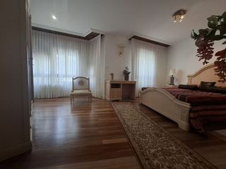 Piso en venta en Las Arenas Centro en Getxo